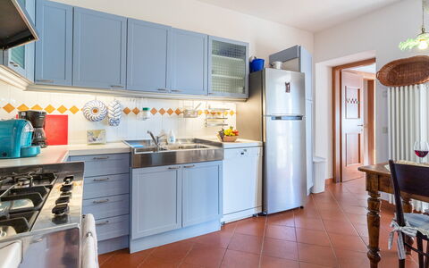 Corazza 6+1: Keuken, Toestel Van De Keuken, Major Appliance, Countertop, Interieur Ontwerp, Cabinetry, Flooring, Meubilair, Huishoudapparatuur, Kamer