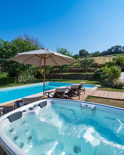 Casale Rosy 6+2: Zwembad, Buitenmeubels, Paraplu, Vrije Tijd, Toevlucht, Eco Hotel, Tuin, Schaduw, Landscaping