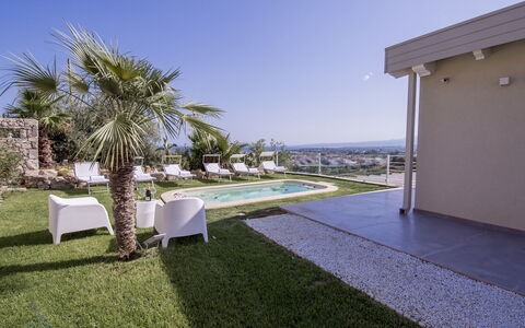 Villa Aura 6: Toevlucht, Landgoed, Landscaping, Zwembad, Eco Hotel, Hacienda, Tuin, Villa, Hotel