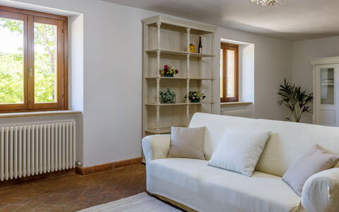 Villa Agostini 10: Meubilair, Interieur Ontwerp, Flooring, Muur, Hout, Verdieping, Kamer, Plafond, Bankstel, Woonkamer