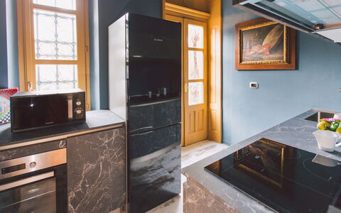 Torre Pirandello 6: Keuken, Interieur Ontwerp, Hout, Flooring, Toestel Van De Keuken, Countertop, Major Appliance, Verdieping, Cabinetry, Meubilair