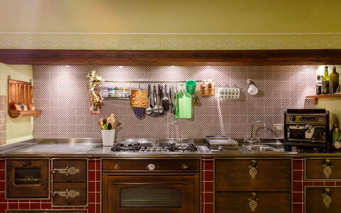 La Tana del Ghiro 18: Keuken, Interieur Ontwerp, Hout, Flooring, Meubilair, Cabinetry, Countertop, Verdieping, Verlichting, Kamer