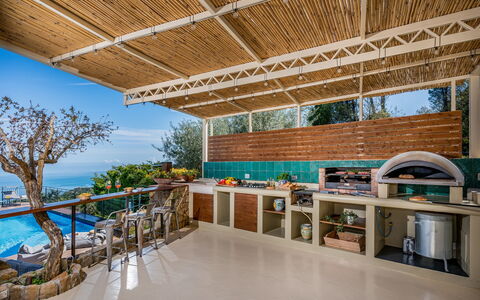 Villa Provenza 12+4: Toevlucht, Schaduw, Eco Hotel, Stoel, Zwembad, Beits, Hotel, Outdoor Structuur, Villa, Dek