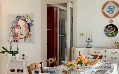 Villa Olimpia 6+2: Meubilair, Interieur Ontwerp, Hout, Tafel, Eetkamer, Flooring, Kamer, Keuken En Eettafel, Verlichting, Stoel