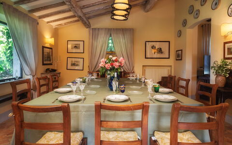 Casale Dell Oasi 12: Meubilair, Interieur Ontwerp, Tafel, Stoel, Hout, Plafond, Keuken En Eettafel, Eetkamer, Kamer, Verlichting