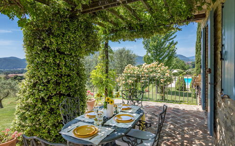 Casal Parro 6: Tuin, Buitenmeubels, Schaduw, Eco Hotel, Buitentafel, Stoel, Kamerplant, Bloempot, Keuken En Eettafel, Balkon