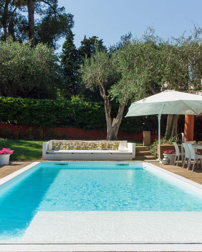 Villa Rossa 12: Zwembad, Toevlucht, Samengesteld Materiaal, Eco Hotel, Tuin, Waterpartij, Bloempot, Vrije Tijd, Buitenmeubels, Schaduw