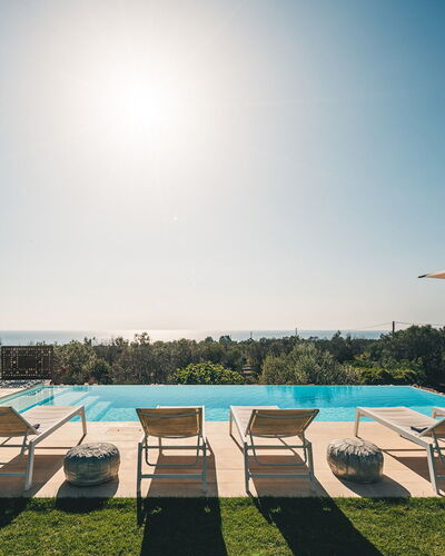 Villa la Pupazza 8: Zwembad, Toevlucht, Buitenmeubels, Schaduw, Eco Hotel, Ligstoel, Tropen, Stoel, Landscaping