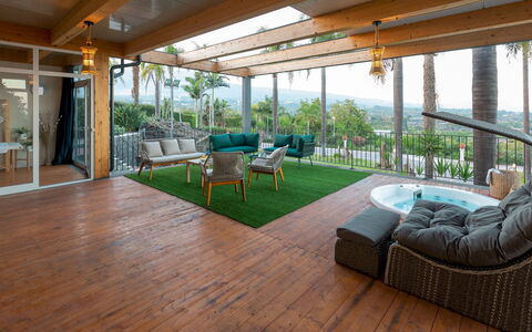 Villa Ingrid 12: Hout, Houten Vloer, Eco Hotel, Schaduw, Toevlucht, Beits, Hardwood, Tuin, Stoel, Landscaping