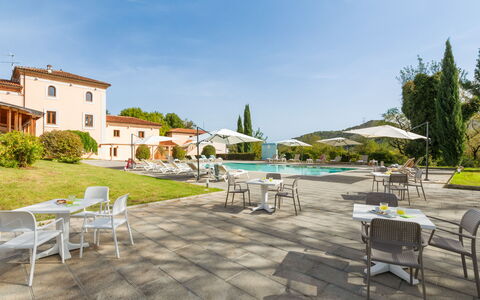 Tenuta Esdra 20: Toevlucht, Badplaats, Zwembad, Villa