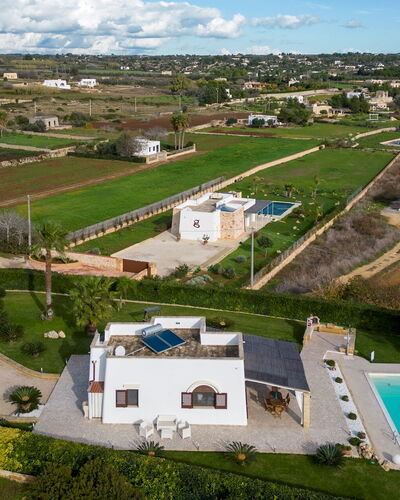 Villa Serena 4: Zwembad, Landgoed, Landscaping, Hacienda, Tuin, Gazon, Villa, Toevlucht, Eco Hotel, Herenhuis