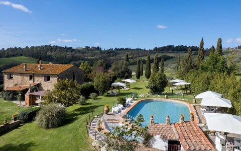 Il Pratone 12: Villa, Voedsel