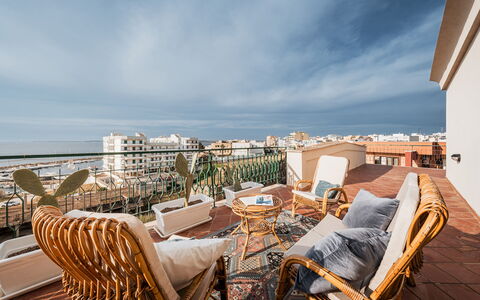 Nova Domus 6: Balkon, Appartement, Stoel, Toevlucht, Buitenmeubels, Schaduw, Hotel, Eco Hotel, Villa, Badplaats