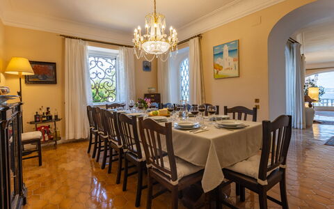 Villa Carina 12: Meubilair, Interieur Ontwerp, Tafel, Plafond, Keuken En Eettafel, Eetkamer, Stoel, Kamer, Verlichting, Flooring