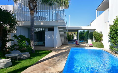 Villa Carrubo 4: Zwembad, Woongebied, Toevlucht, Schaduw, Eco Hotel, Landgoed, Balkon, Villa, Landscaping, Binnenplaats