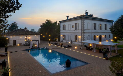 Villa Laguna 10: Landgoed, Herenhuis, Zwembad, Villa, Hacienda, Hotel, Binnenplaats