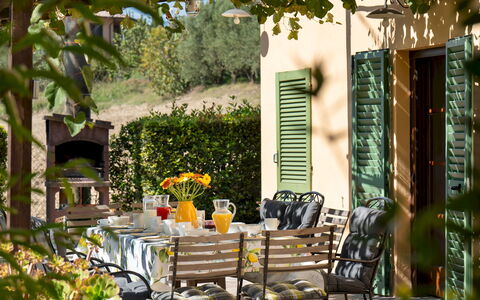 Casa da Sogno 12: Meubilair, Buitenmeubels, Groen, Stoel, Tafel, Buitentafel, Tuin, Keuken En Eettafel, Schaduw