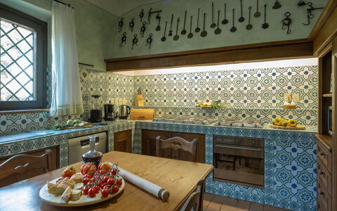 Dolce Collina 10: Interieur Ontwerp, Keuken, Flooring, Verdieping, Kamer, Tegel, Plafond, Fornuis, Countertop, Ontwerp