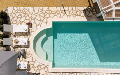 Villa dei Sospiri 4: Zwembad, Blauw, Buitenmeubels, Toevlucht, Samengesteld Materiaal, Eco Hotel, Ligstoel, Hotel, Tegel, Thermae