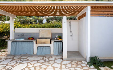 Villa dei Sospiri 4: Schaduw, Buitenmeubels, Tuin, Outdoor Structuur, Keuken, Beits, Ontwerp, Backyard, Pergola, Kamerplant