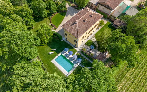 Tenuta Schiavon Barrero 12: Woongebied, Huis, Huis, Zwembad, Landgoed, Menselijke Nederzetting, Boerderij, Tuin, Villa, Gazon