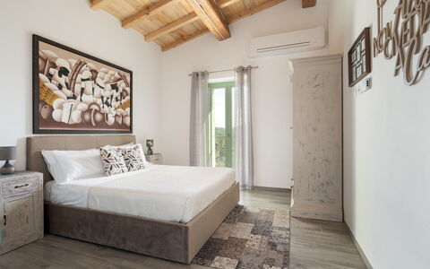 Cottage Dolcevista 4+2: Meubilair, Interieur Ontwerp, Bed, Muur, Slaapkamer, Hout, Flooring, Verdieping, Huis, Kamer