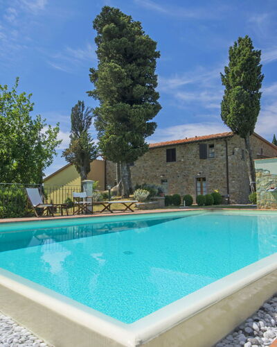 Barberino del Mugello 900: Zwembad, Eigendom, Onroerend Goed, Huis, Gebouw, Vrije Tijd, Landgoed, Vakantie, Villa, Huis