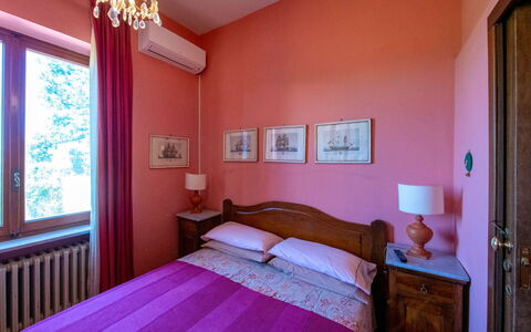 Casa Grion: Interieur Ontwerp, Muur, Meubilair, Slaapkamer, Bed, Laken, Hout, Linens, Bedding, Textiel