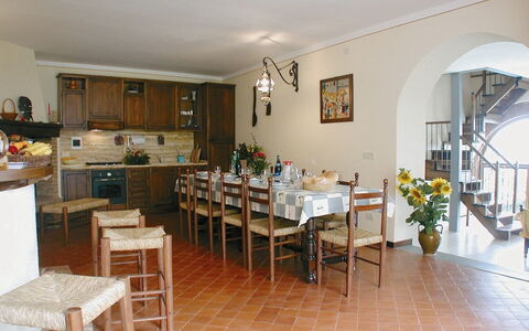 Villa Verniana: Kamer, Eigendom, Gebouw, Meubilair, Eetkamer, Verdieping, Huis, Interieur Ontwerp, Onroerend Goed, Tafel