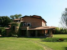 Villa Iris