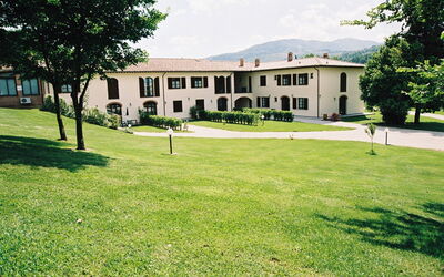 Bilocale Primo Piano: Cavaiolo building