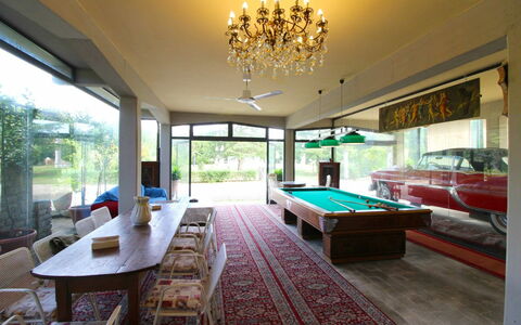 Villa Quattro Mori: Kamer, Eigendom, Interieur Ontwerp, Gebouw, Meubilair, Plafond, Tafel, Huis, Eetkamer, Woonkamer