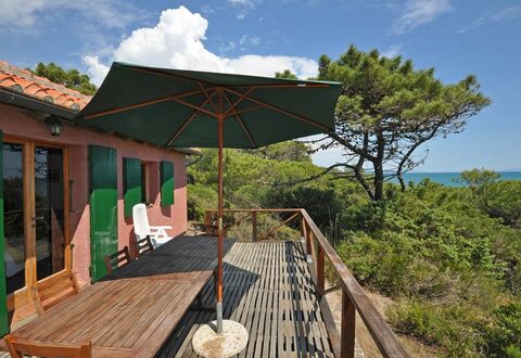 Casamare: Natuur, Eigendom, Natuurgebied, Natuurlijk Landschap, Huis, Boom, Huis, Gebouw, Onroerend Goed, Architectuur