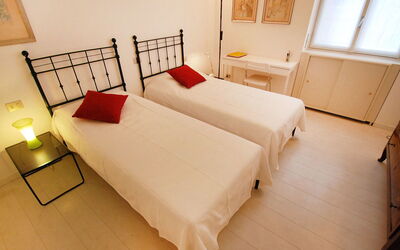 Garibaldi Apartment