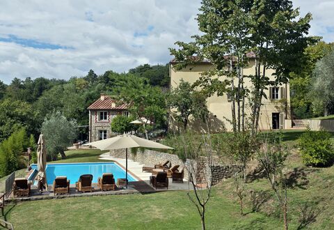 Angeloni: Eigendom, Huis, Landgoed, Huis, Onroerend Goed, Gebouw, Woongebied, Herenhuis, Villa, Zwembad